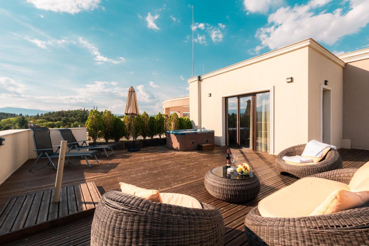Mantar Spa Hotel Marikostinovo エクステリア 写真